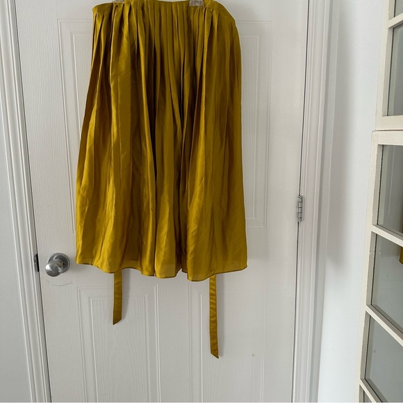 SILK TOMY Dress Size 8 - Picture 13 of 15